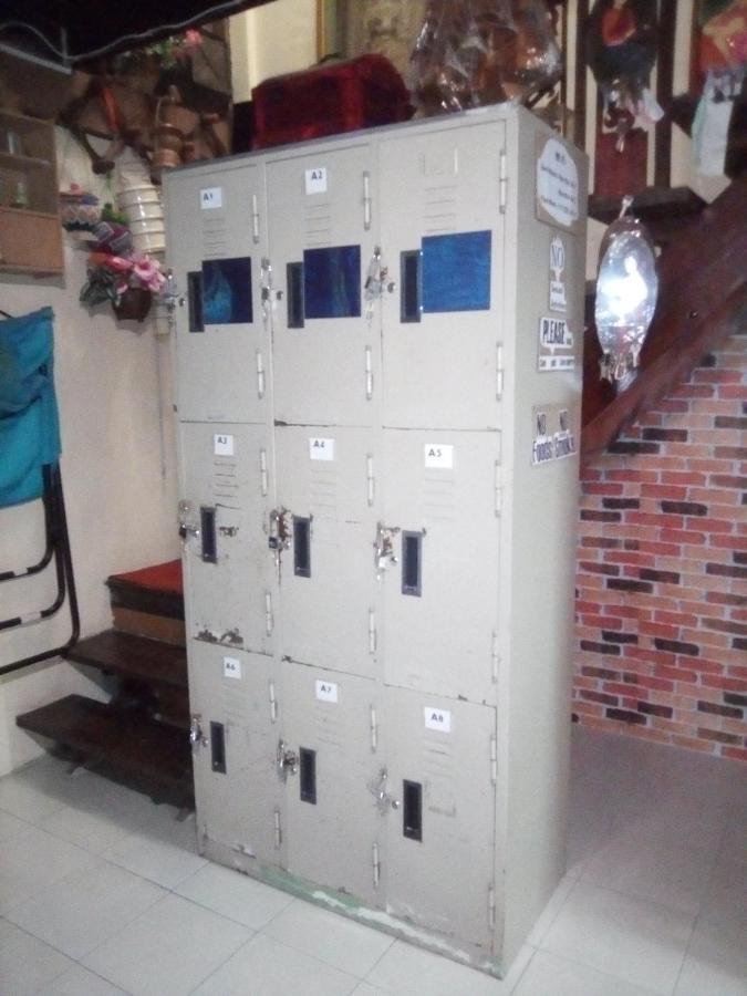 Ban Kru Ae Mixed Dorm Bed & Breakfast Bangkok Exterior photo